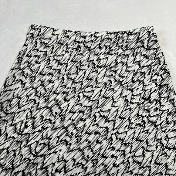 Halogen Bias Cut A-Line Midi Skirt Size Small Abstract Print Preppy Office Light - Picture 4 of 9